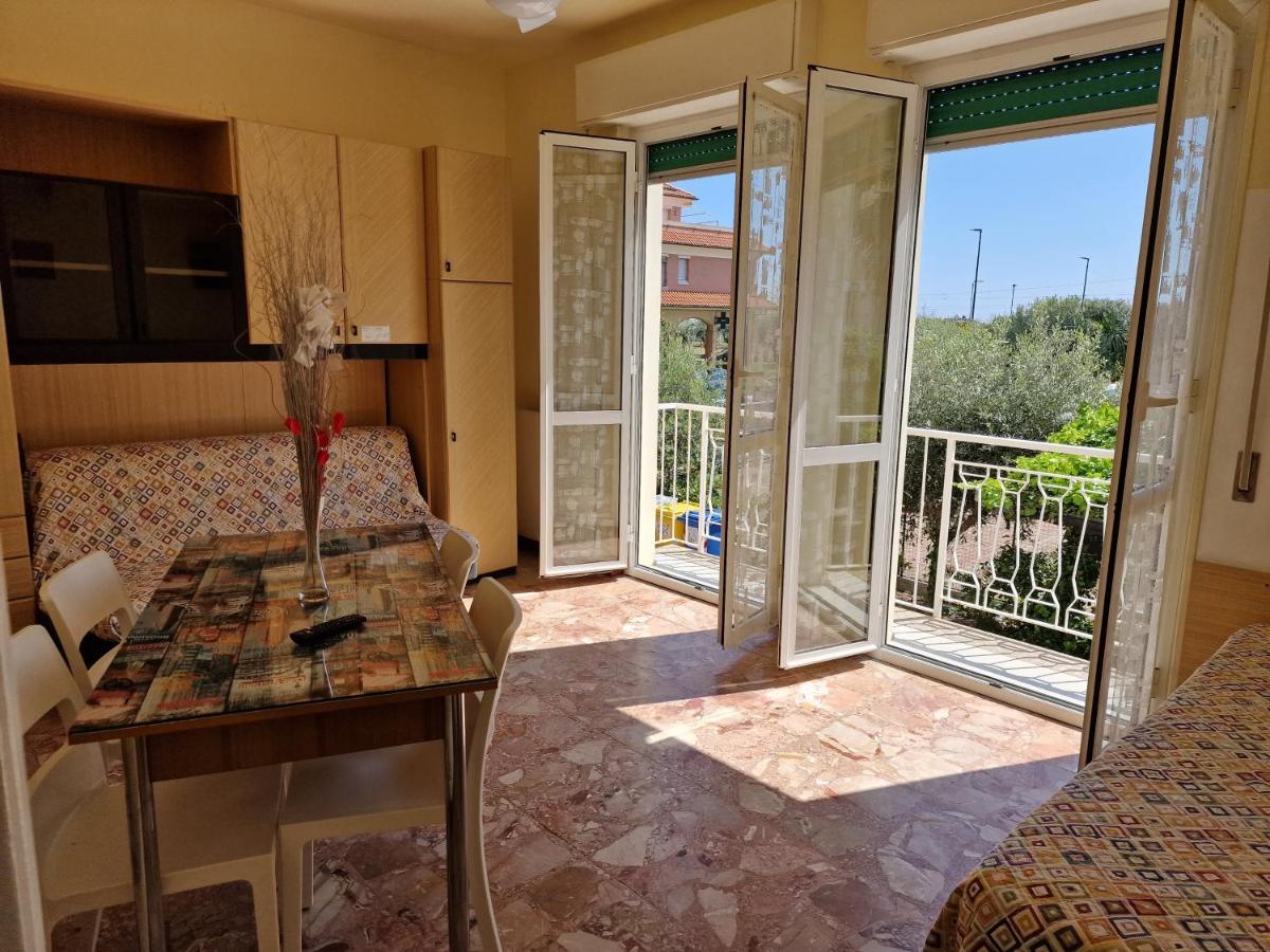 Ligure Residence Borgio Verezzi Exterior foto