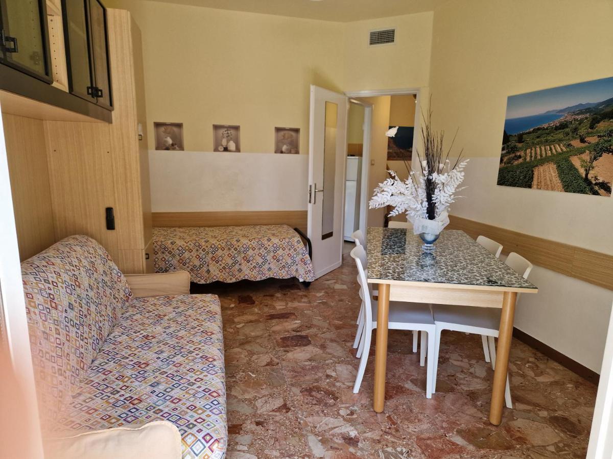 Ligure Residence Borgio Verezzi Exterior foto