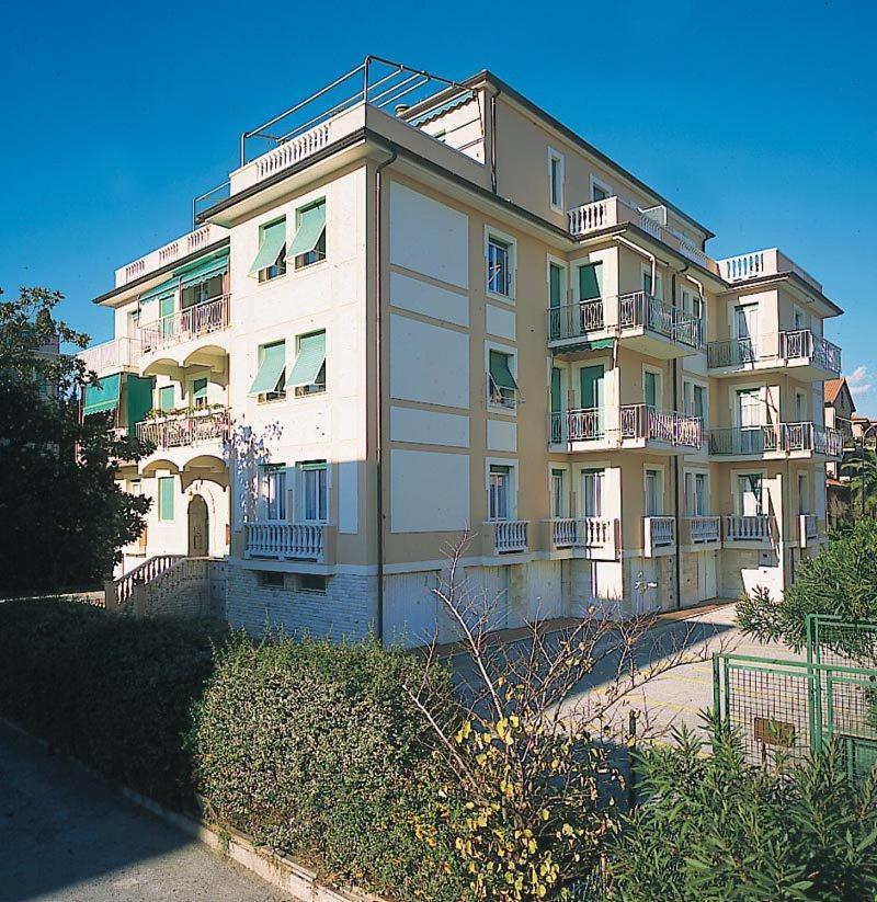 Ligure Residence Borgio Verezzi Exterior foto