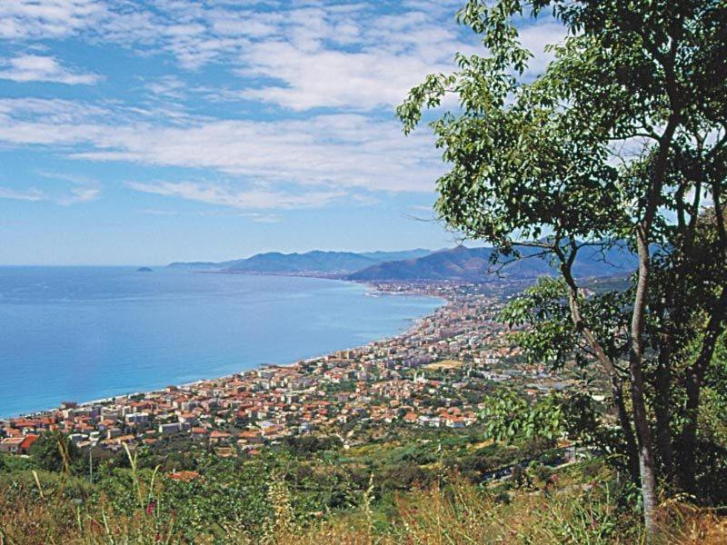Ligure Residence Borgio Verezzi Exterior foto