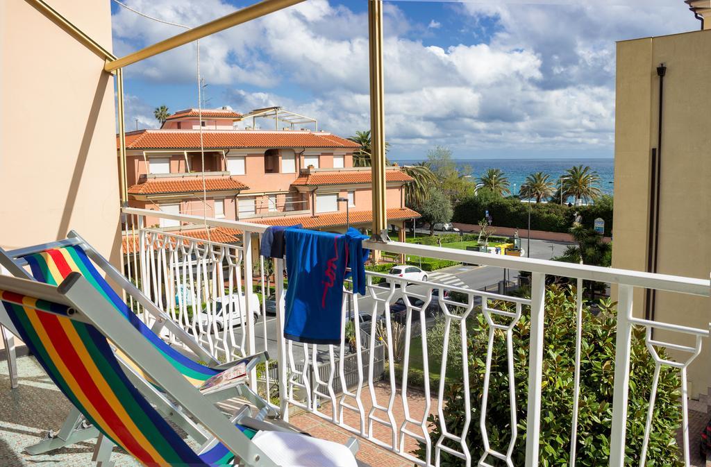 Ligure Residence Borgio Verezzi Exterior foto