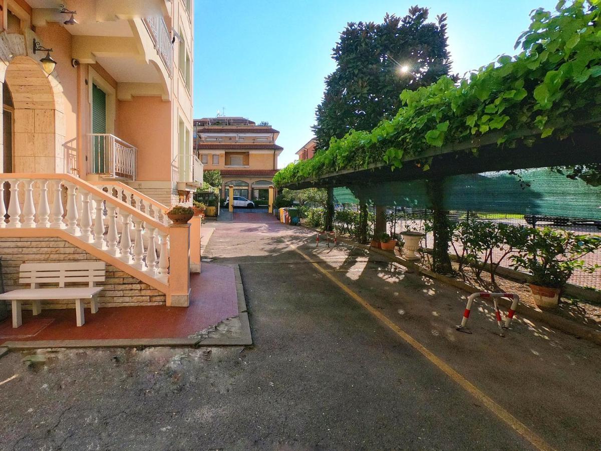 Ligure Residence Borgio Verezzi Exterior foto